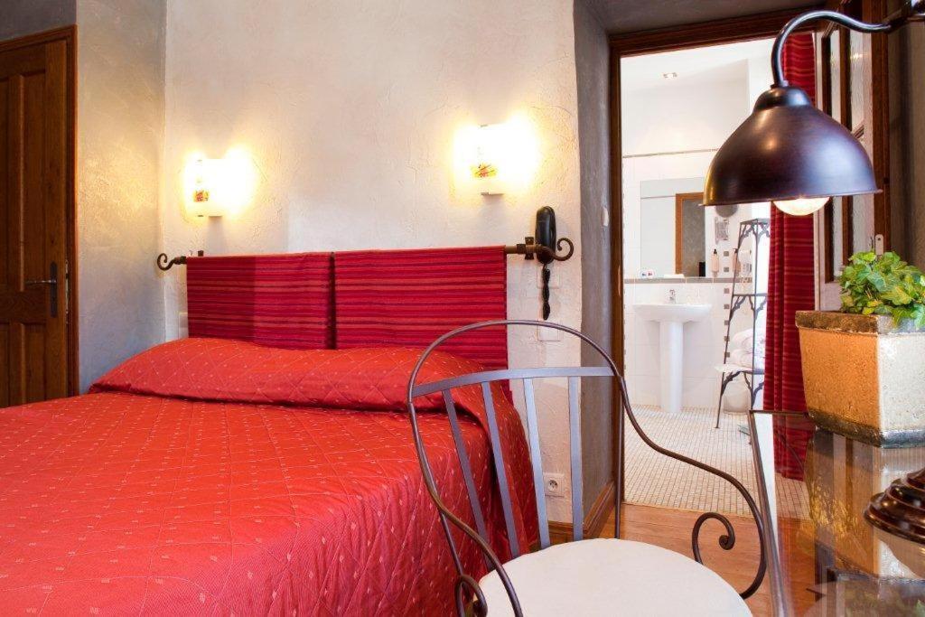 Hotel Les Remparts Mirepoix  Kamer foto