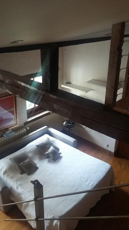 Hotel Les Remparts Mirepoix  Buitenkant foto