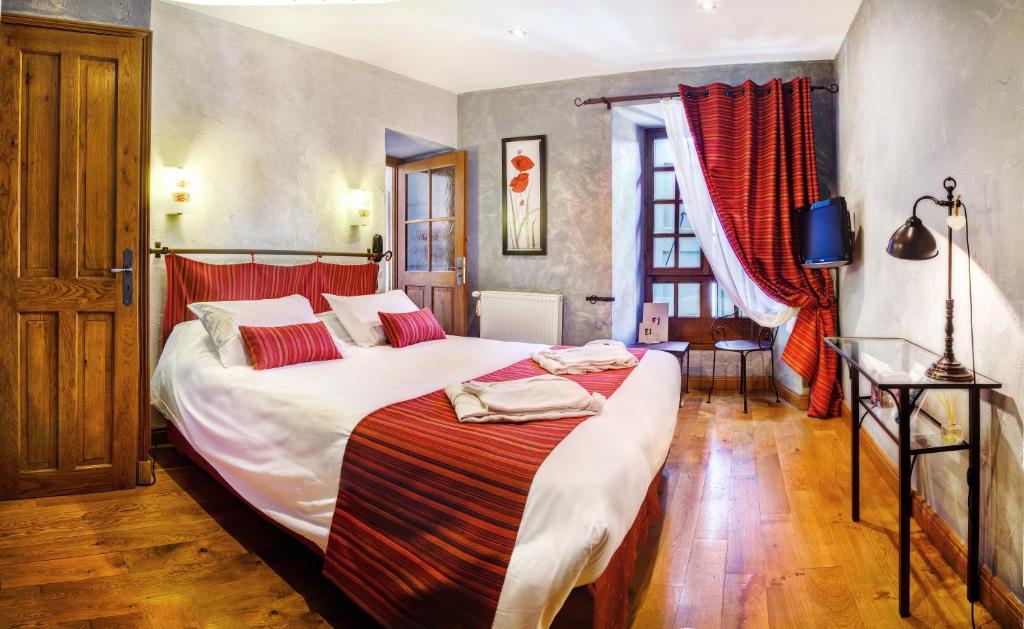 Hotel Les Remparts Mirepoix  Kamer foto