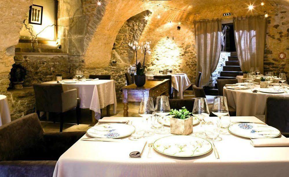 Hotel Les Remparts Mirepoix  Buitenkant foto